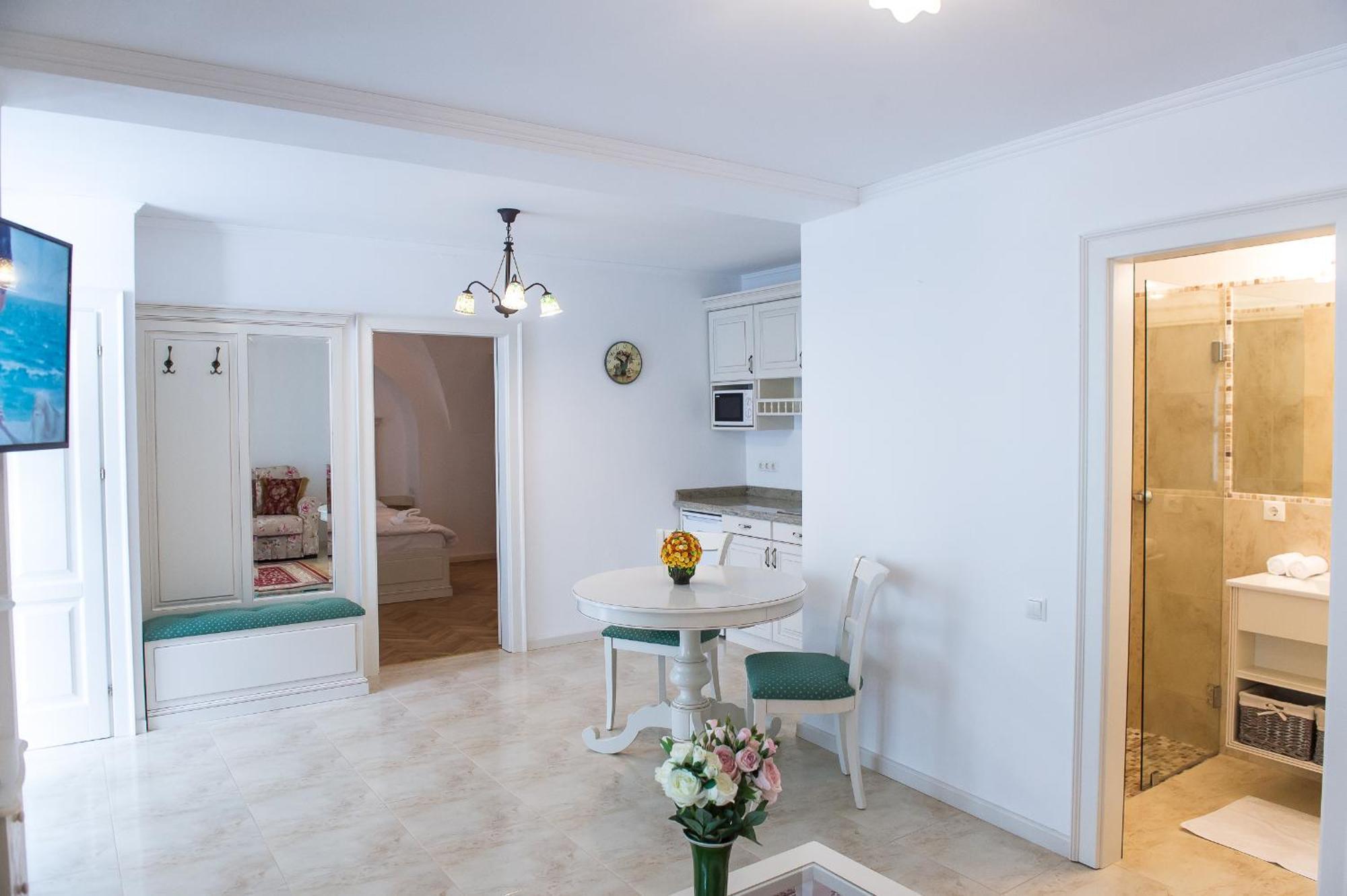 Baroc Apartments & Studio Sibiu Chambre photo