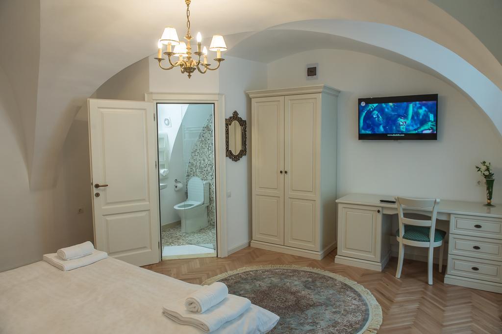 Baroc Apartments & Studio Sibiu Extérieur photo